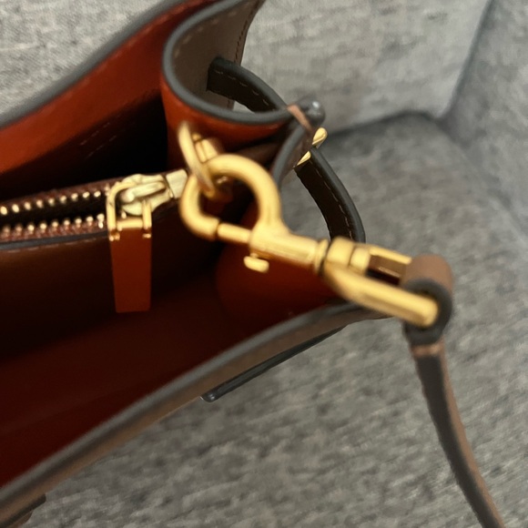 Tory Burch Tan Leather Tote with Red Accent - Picture 4 of 10